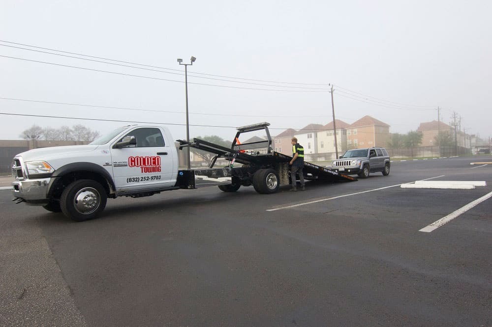 Golden Towing Huston Unveils Expansive Range of Services PLATTE