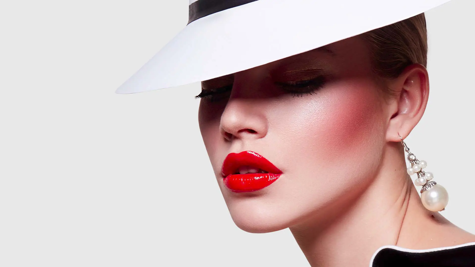 London Lip Clinic Revolutionizes Aesthetics with Non-Surgical Treatments