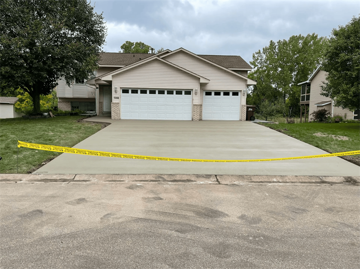 St. Paul MN Concrete Contractor: Absolute Concrete Services Launches New Website to Serve Local Homeowners